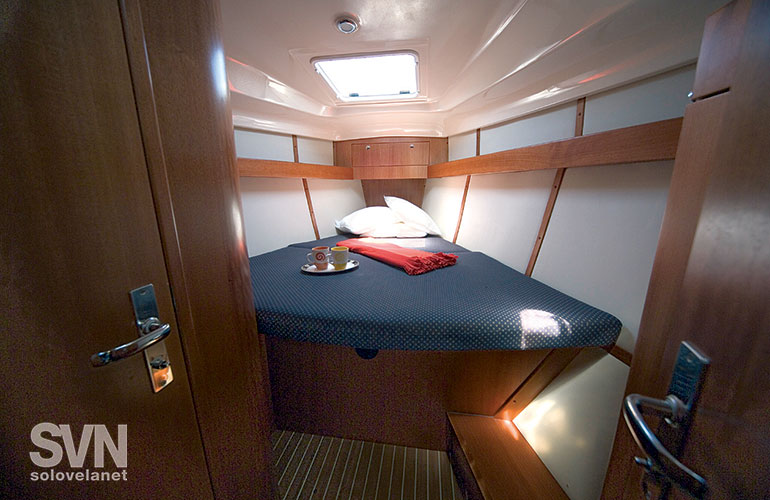 Impression 384, la cabina di prua