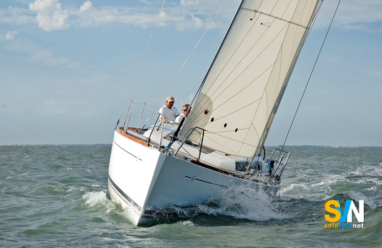 Dufour 335 GL, visto di prua