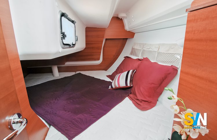 Dufour 335 GL, cabina di poppa