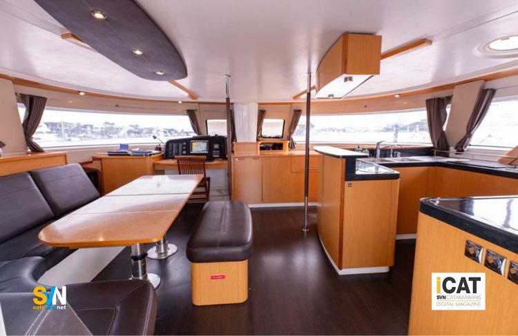 Fountaine Pajot - Salina 48, la dinette