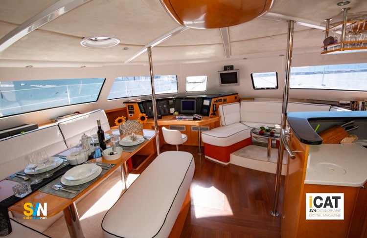 Fountaine Pajot - Eleuthera 60, dinette2