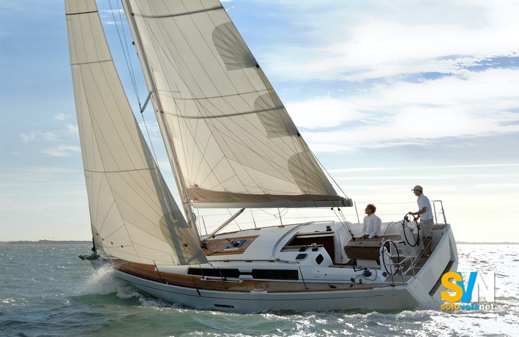 Dufour 335 GL, di bolina