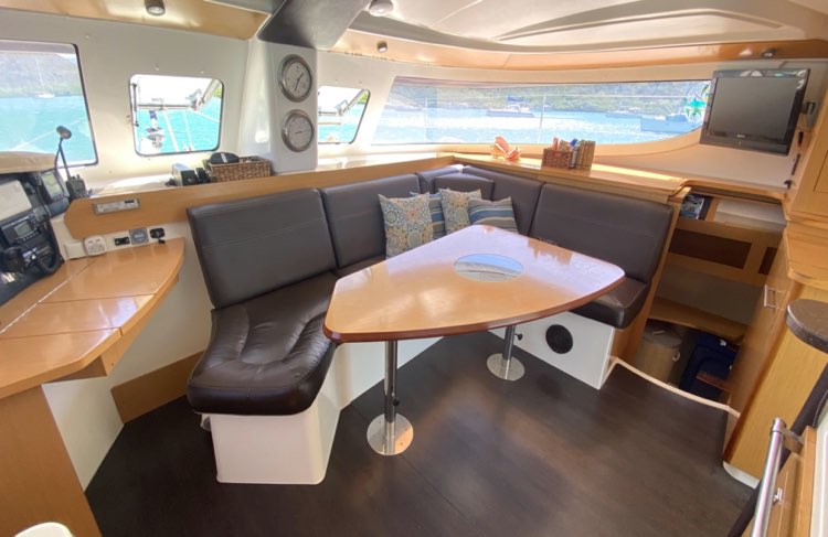 Fountaine Pajot - Lipari 41, la dinette