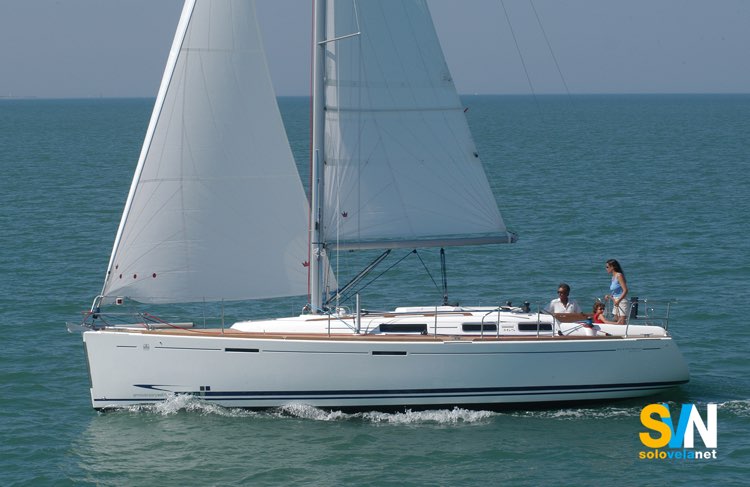 Dufour 365 GL, di lato