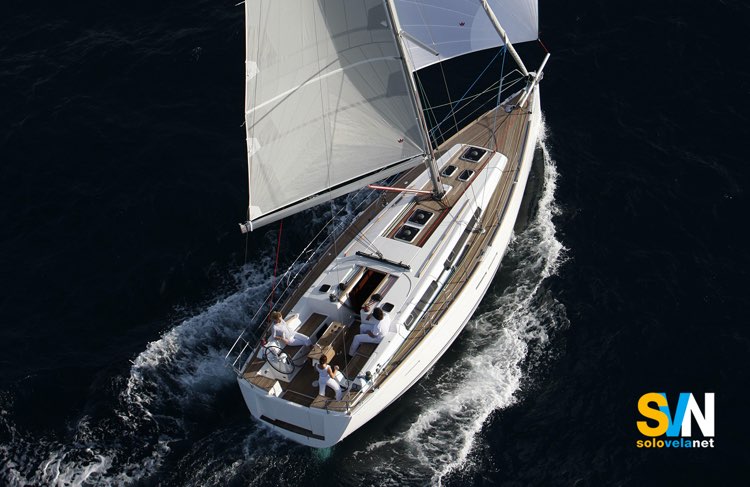 Dufour 405 GL, visto dall'alto
