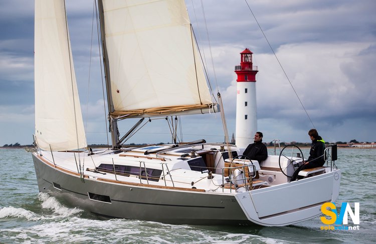 Dufour 382 GL, di poppa