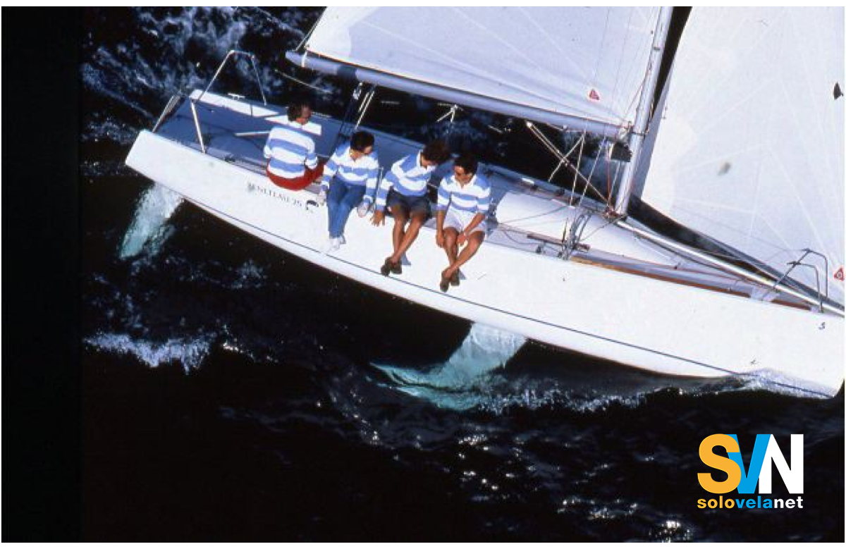 Il Beneteau 25 di bolina