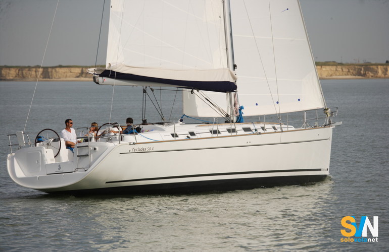 Il Cyclades 50 di bolina