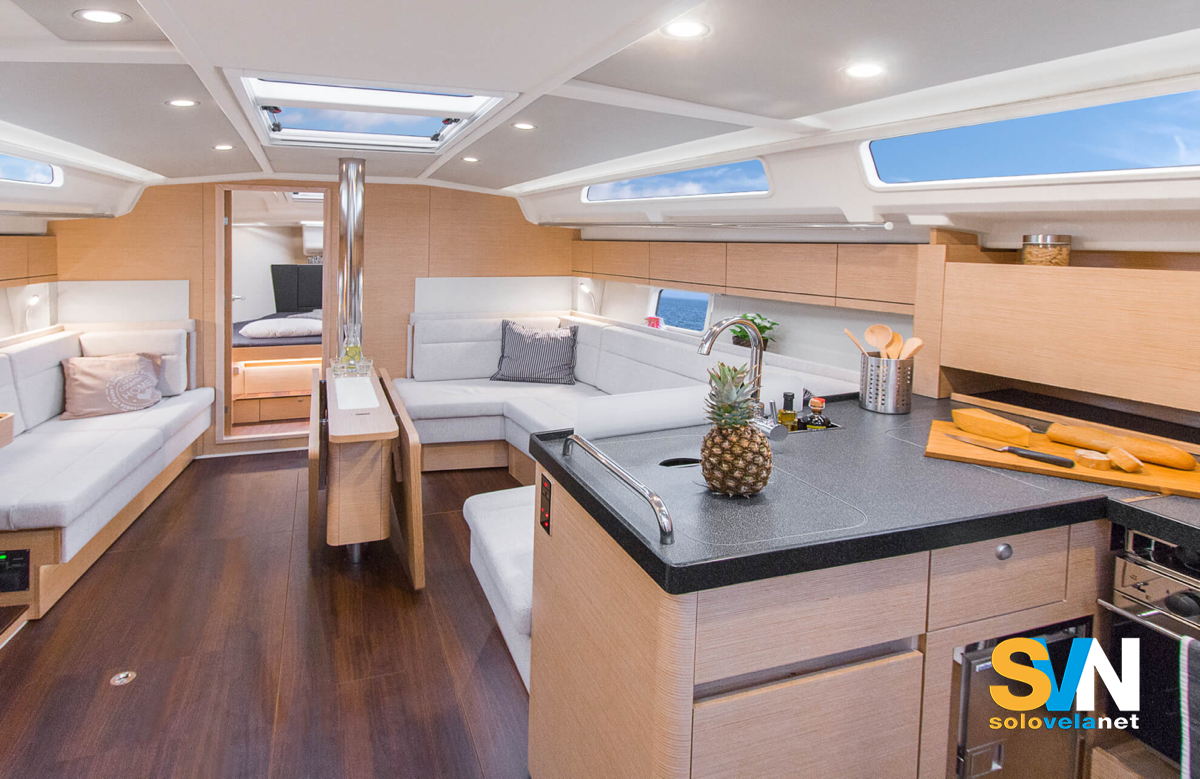 La dinette dell'Hanse 418