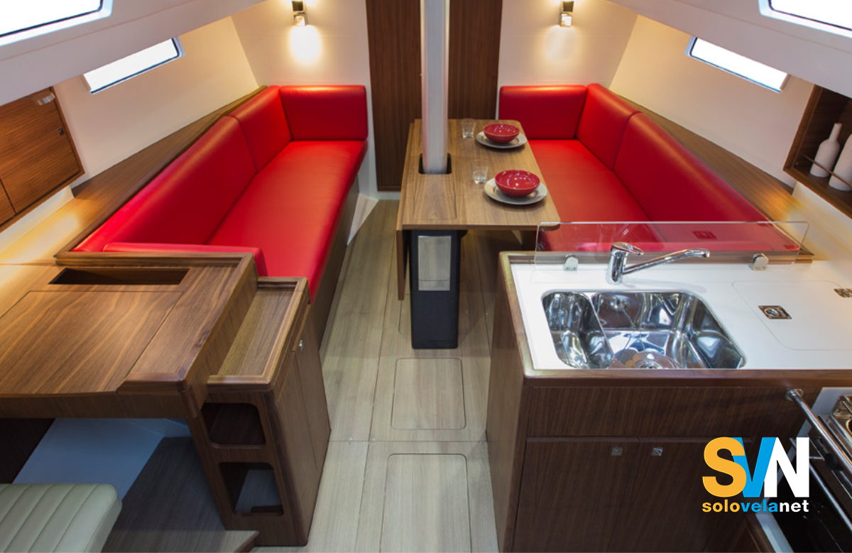 La dinette del J 112e