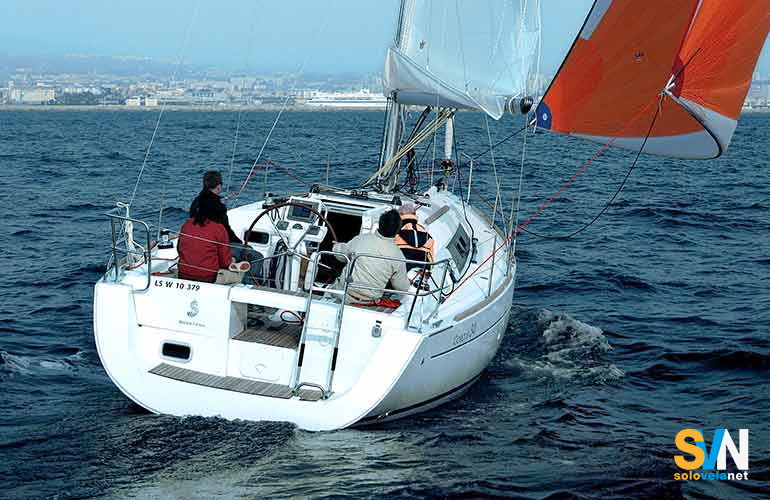 Oceanis 34 - la poppa