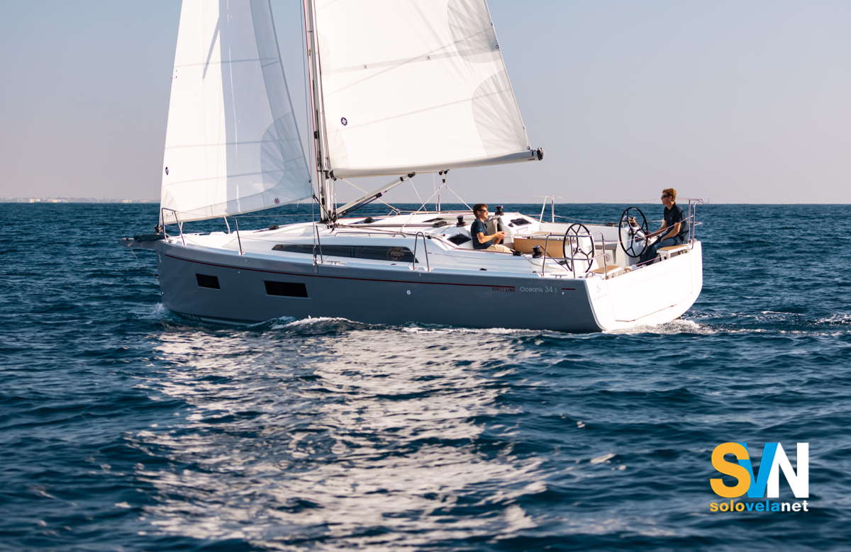 L'Oceanis 34.1 in navigazione