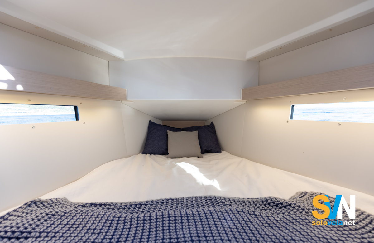 La cabina di prua dell'Oceanis 34.1