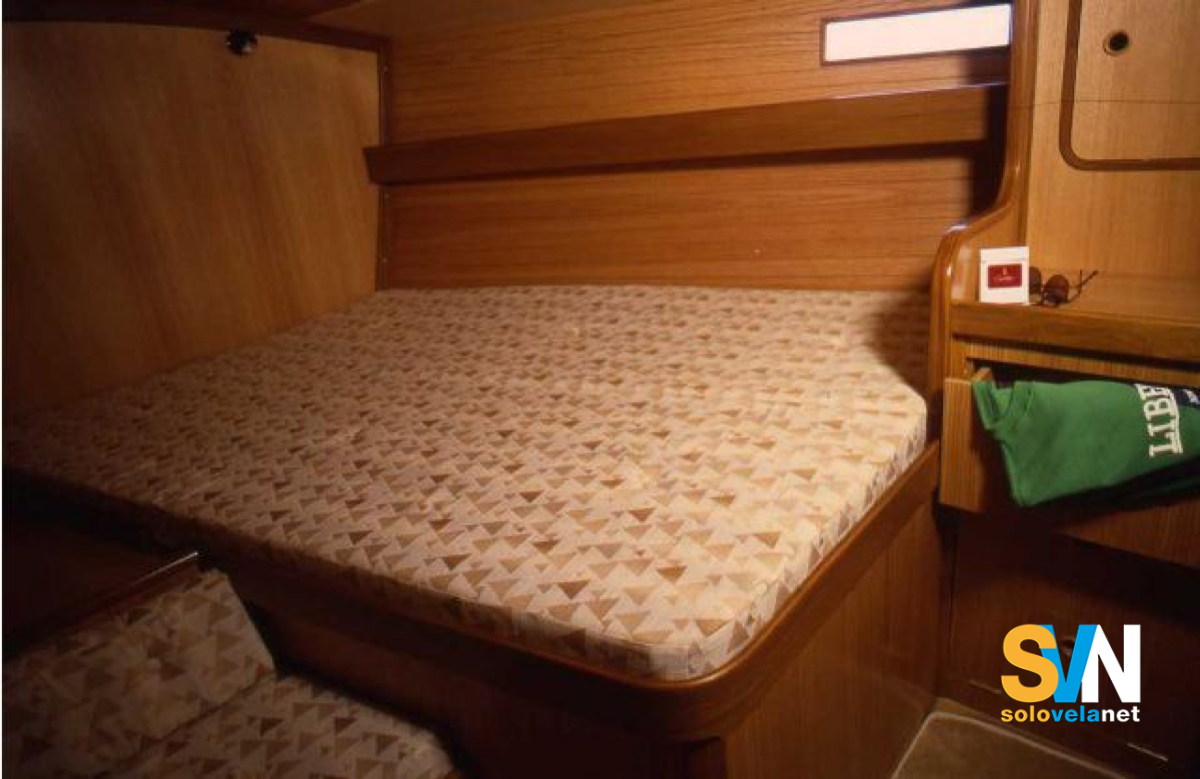 La cabina armatoriale a prua dell'Oceanis 430