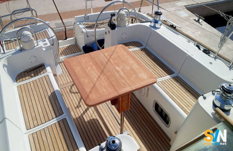 L' Oceanis Clipper 473, il pozzetto