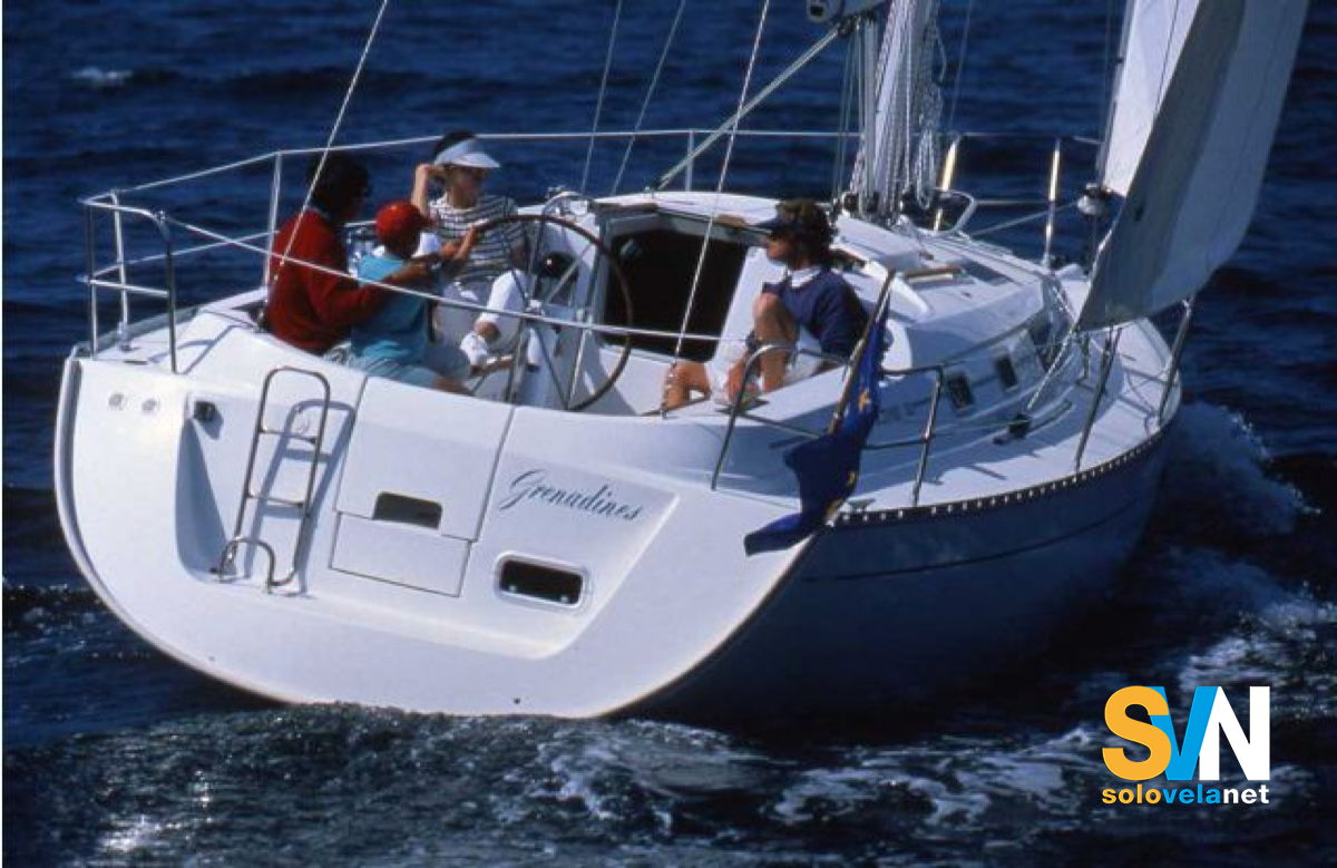L'Oceanis Clipper 321 in navigazione