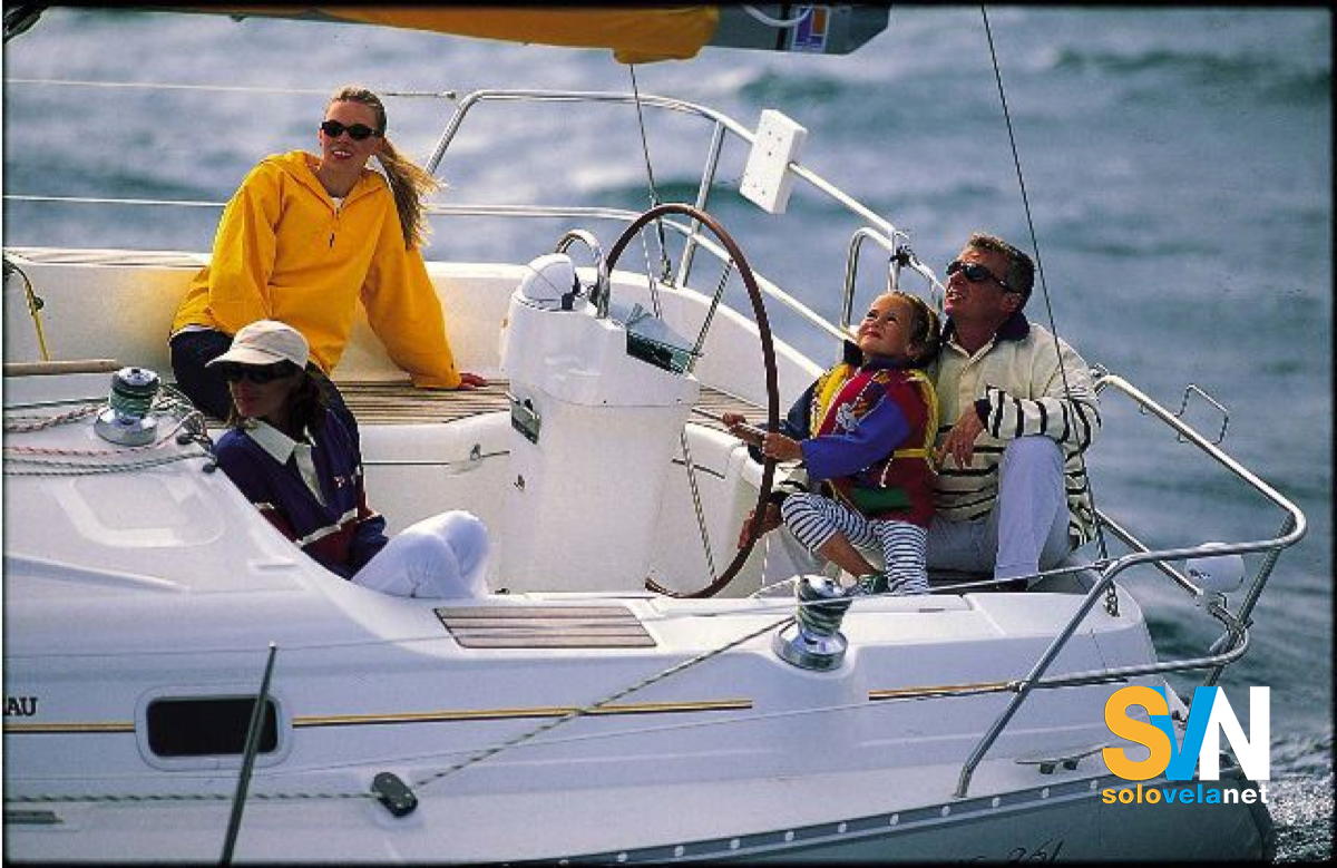 Il pozzetto dell'Oceanis Clipper 361