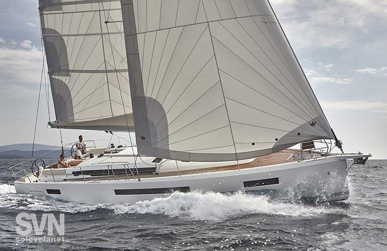 Sun Odyssey 490 in navigazione