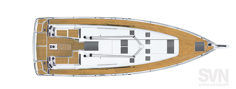Sun Odyssey 490, il piano di coperta