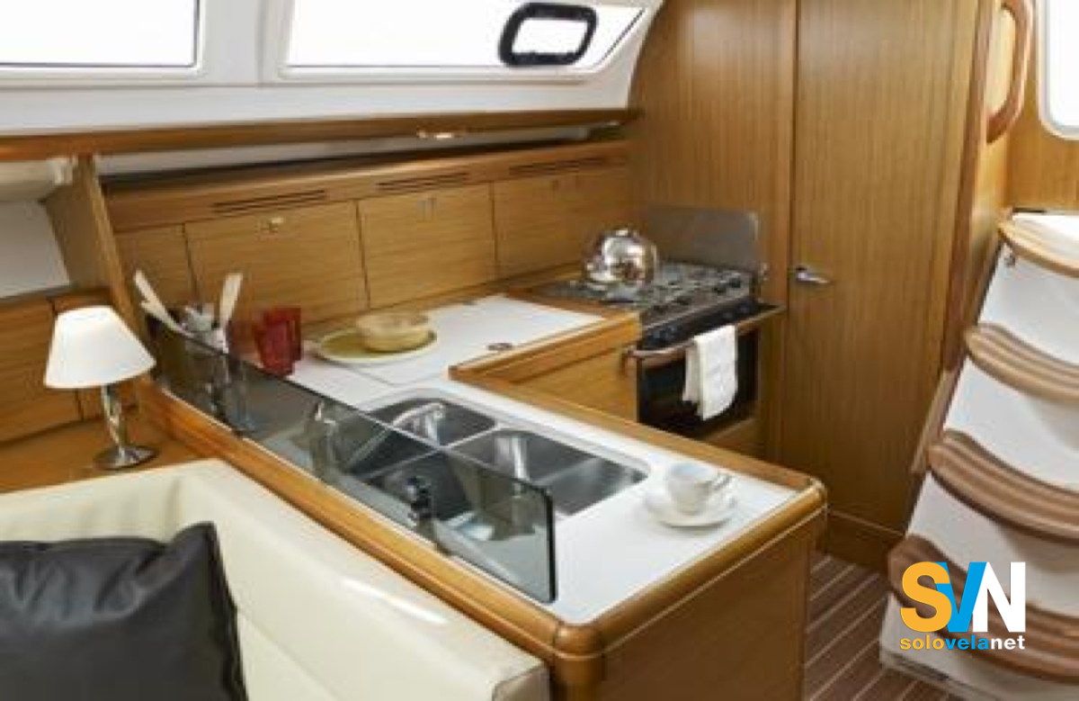 La cucina del Sun Odyssey 36 i