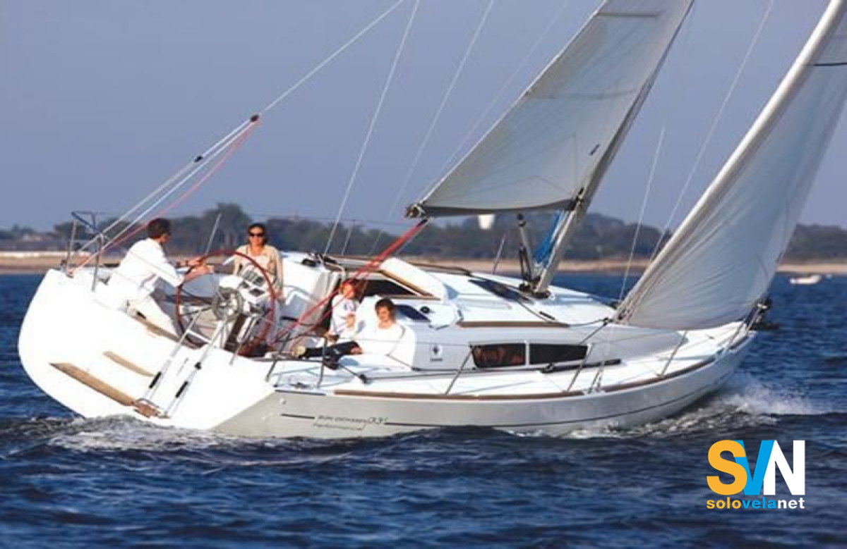 Il Sun Odyssey 36 i in navigazione di bolina