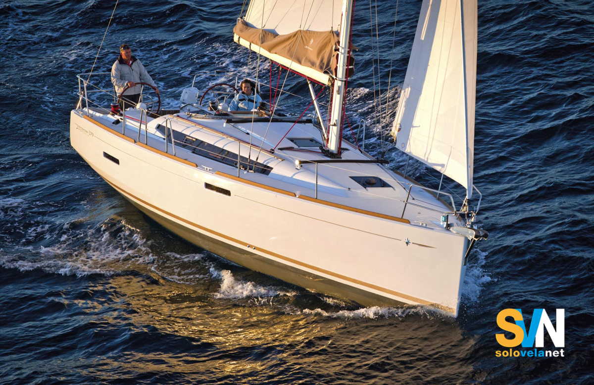 Il Sun Odyssey 379 in navigazione di bolina